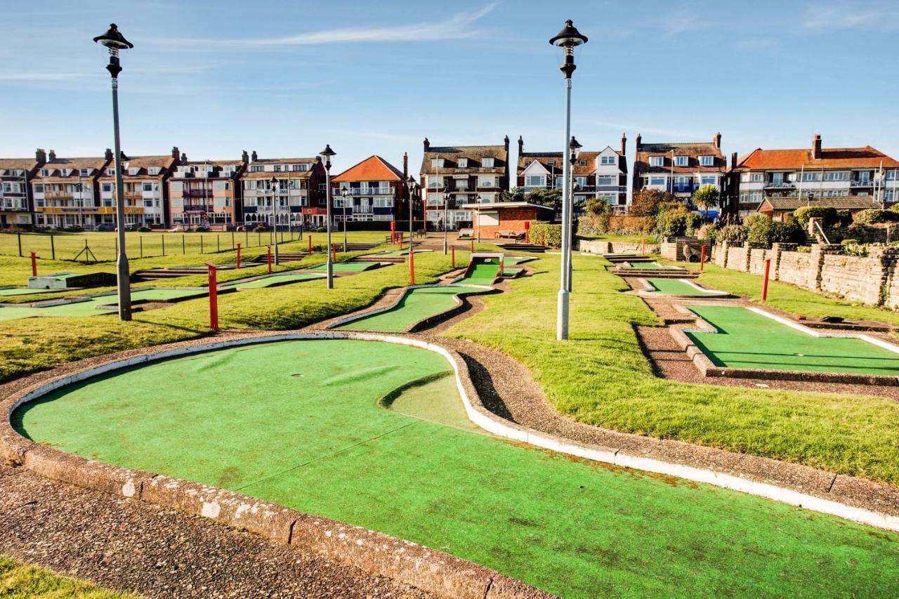 Oyo Grosvenor House Hotel Skegness Εξωτερικό φωτογραφία